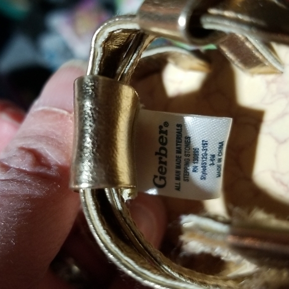 Sandals size 3 - 6 montha by Gerber - Picture 8 of 8